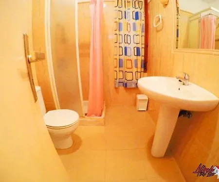 Edificio Playa 아파트 로스크리스티아노스