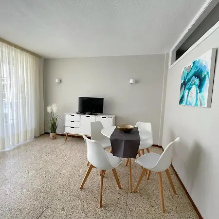 Апартаменты Edificio Playa Лос Кристианос