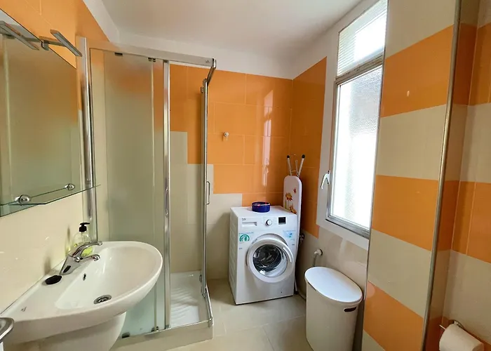 Edificio Playa Los Cristianos (Tenerife)