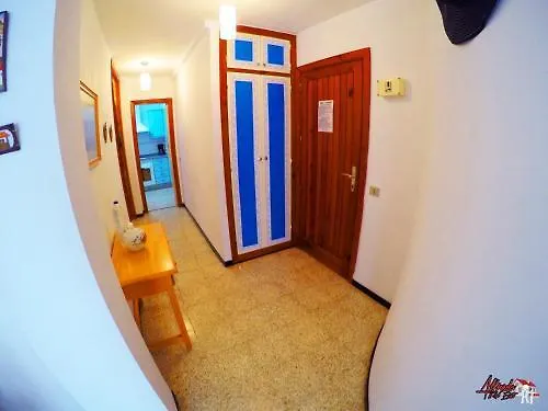 Edificio Playa Apartament