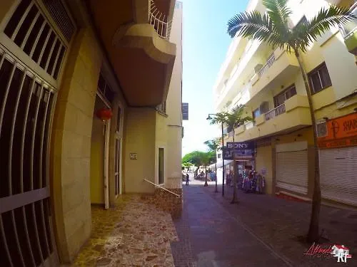 Edificio Playa 로스크리스티아노스